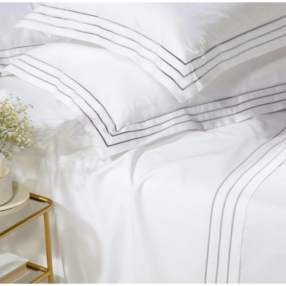 Caleffi Completo Lenzuola Matrimoniale in Raso di cotone Melodie Dreaming Tinta Unita