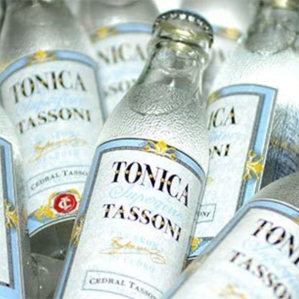 Tonica Superfine Tassoni in Glass Minibar Hotel Pack of 25