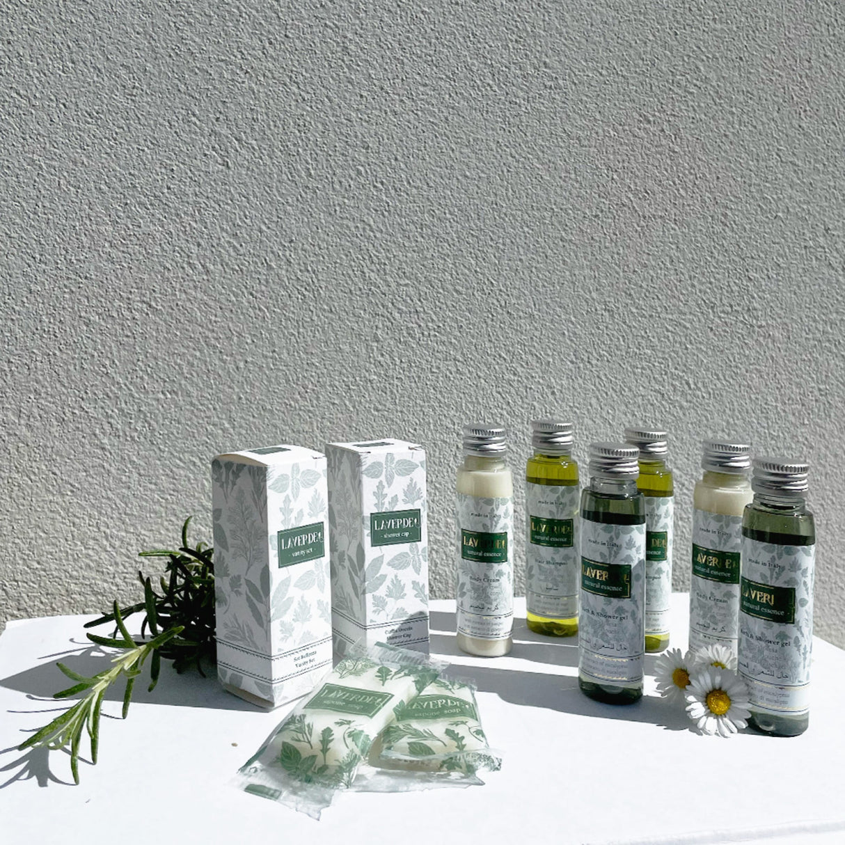Kit Cortesia Lusso Laverde con Estratti di Erbe Made in Italy
