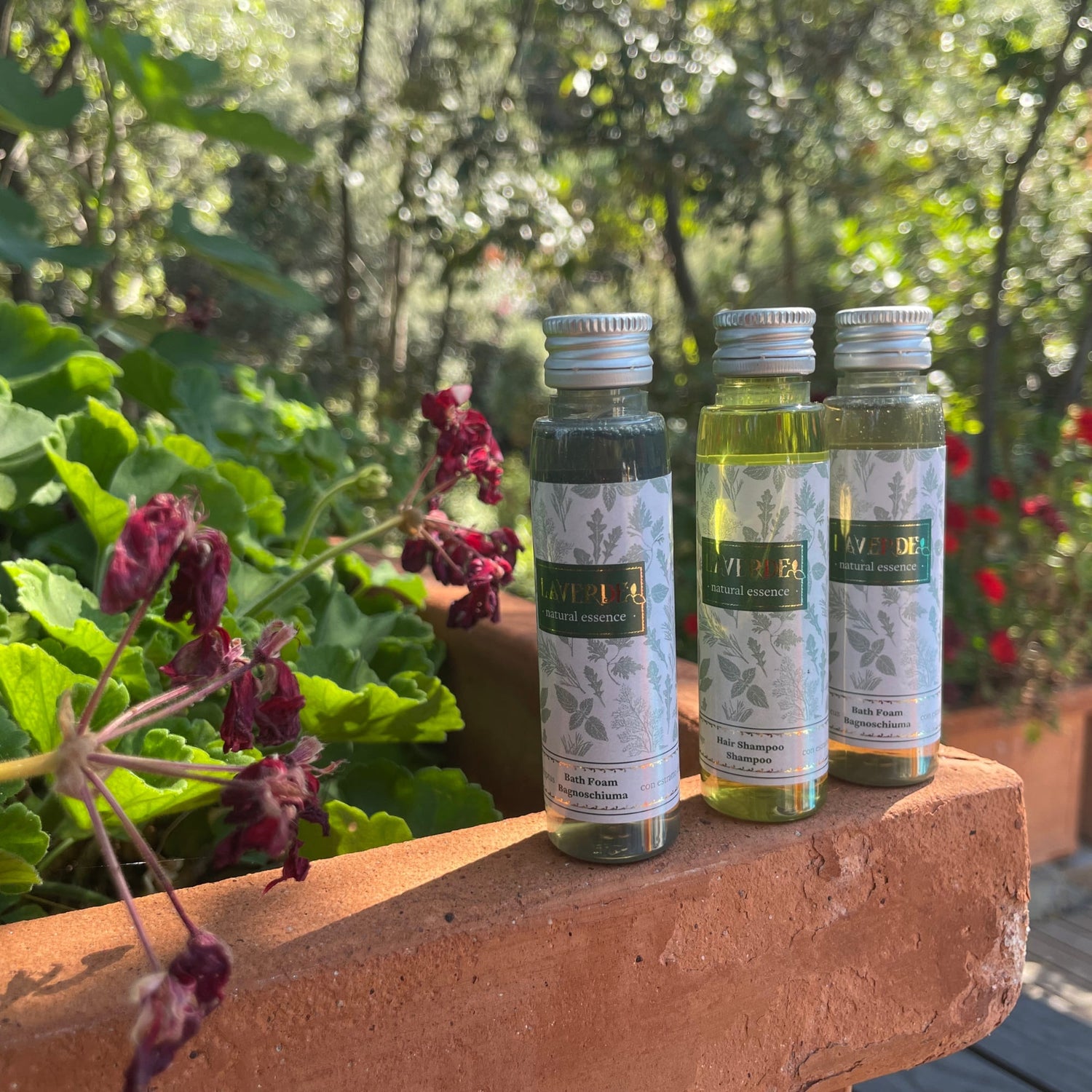 Kit Cortesia Lusso Laverde con Estratti di Erbe Made in Italy