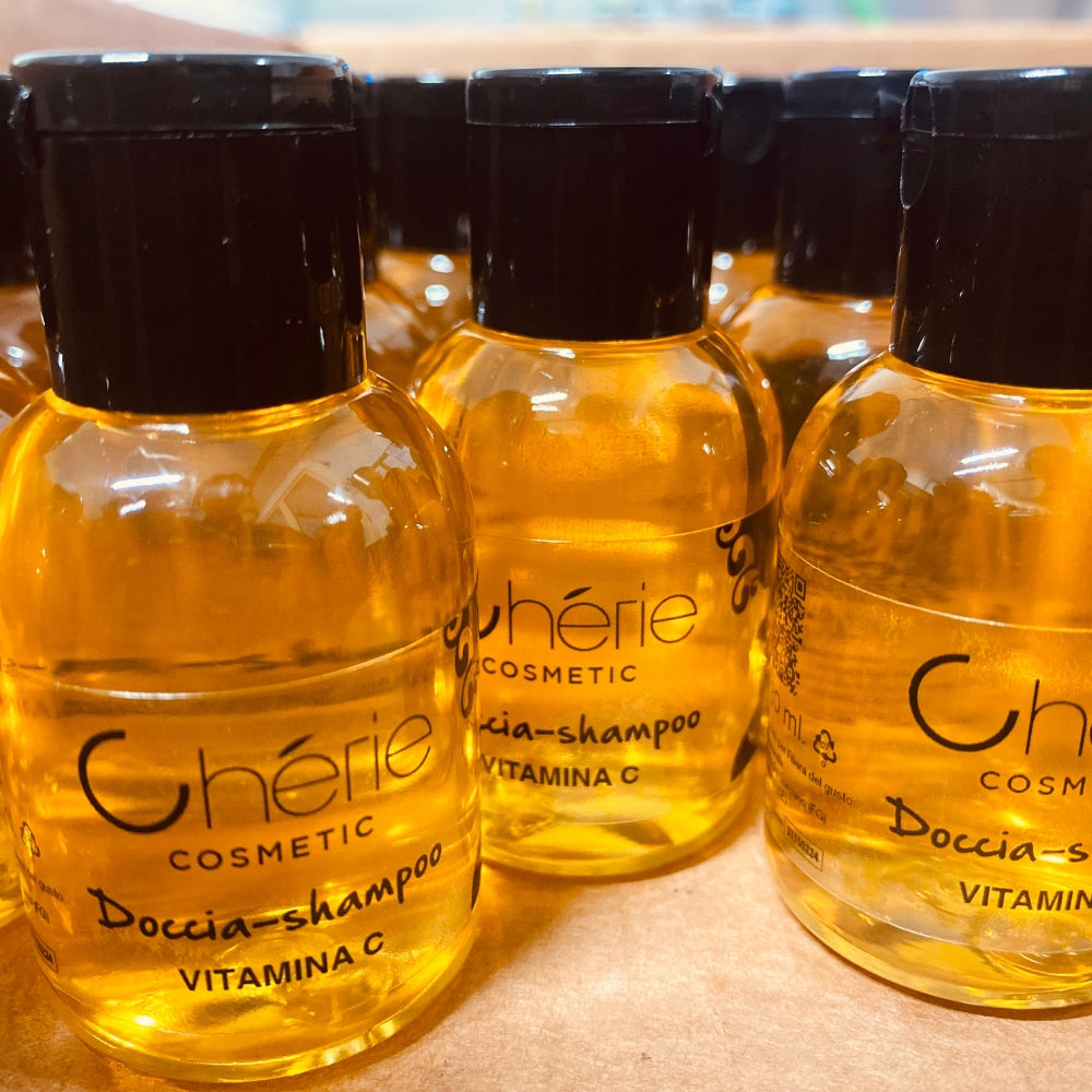 Doccia Shampoo Hotel con Vitamina C in flacone da 30 ml - 300 pezzi - Made in Italy