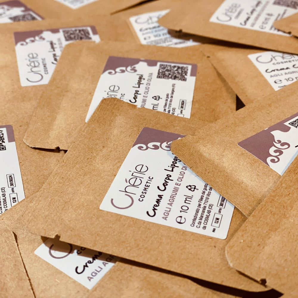 Crema Corpo Lipogel agli Agrumi in bustina monodose ecosostenibile da 10 ml - 300 pezzi - Made in Italy