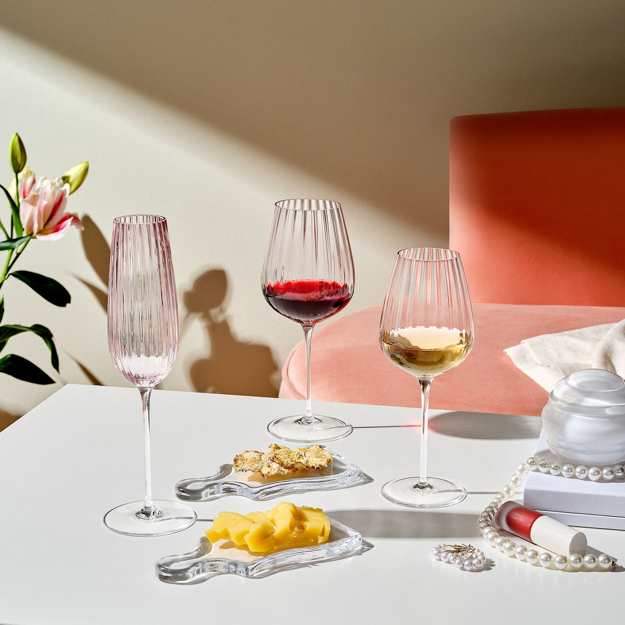 Round Up Dusty Rose Set of 2 Red wine glasses