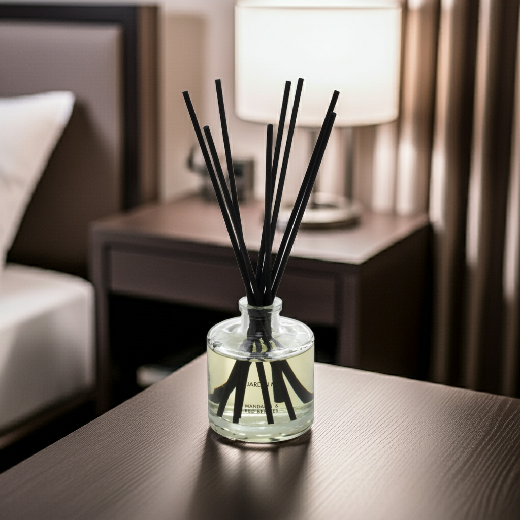 Diffusore a bastoncini professionale Le Jardin Med Mandarino e Frutti Rossi 200 ml